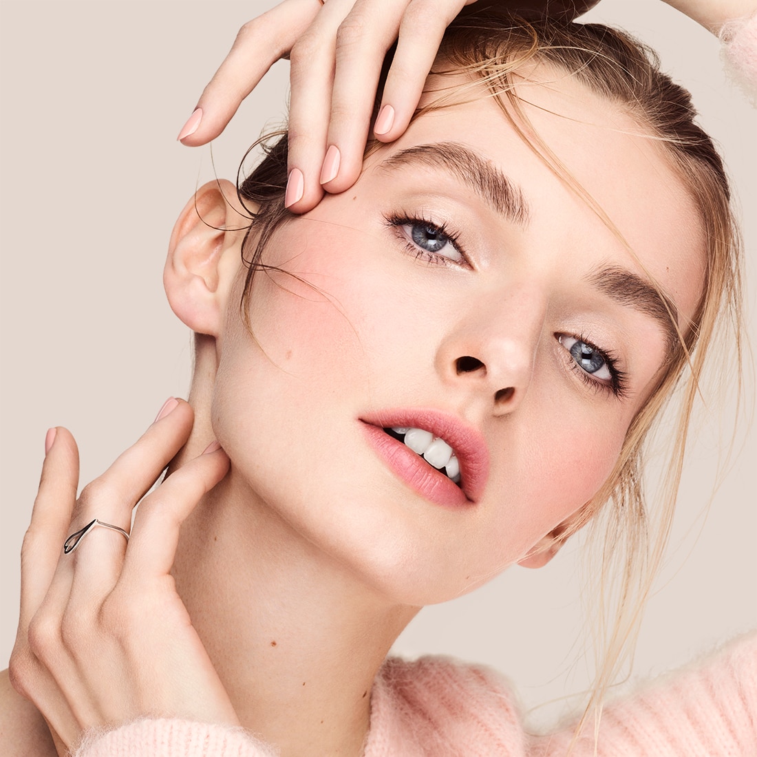 Close shot of light skinned model with natural eyelashes