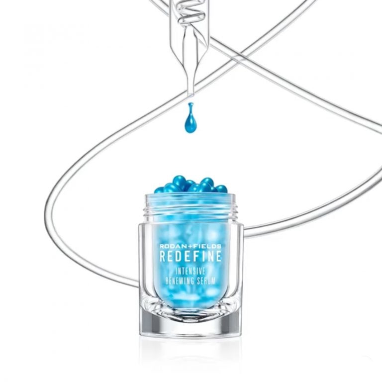 Bottle of Intensive Renewing Serum