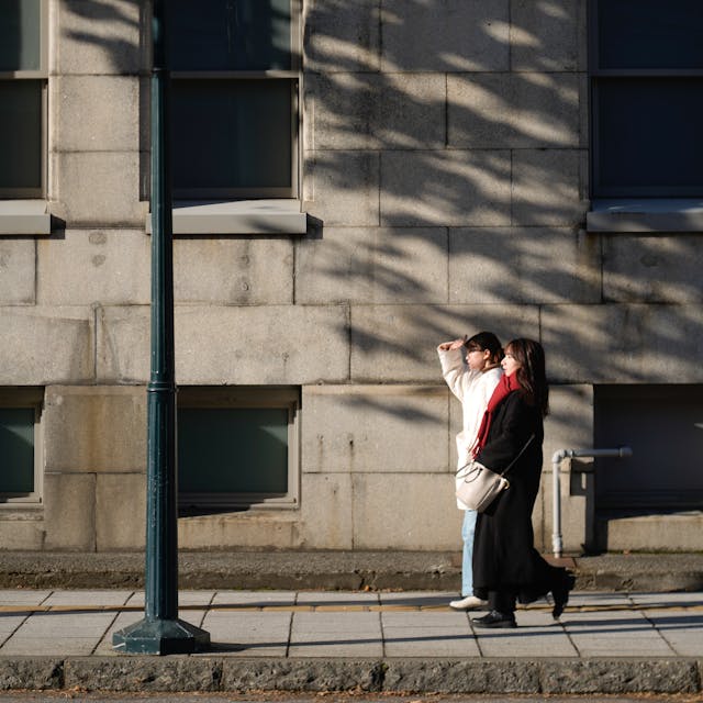 Tinted Sunscreens for Makeup Wearers - RF