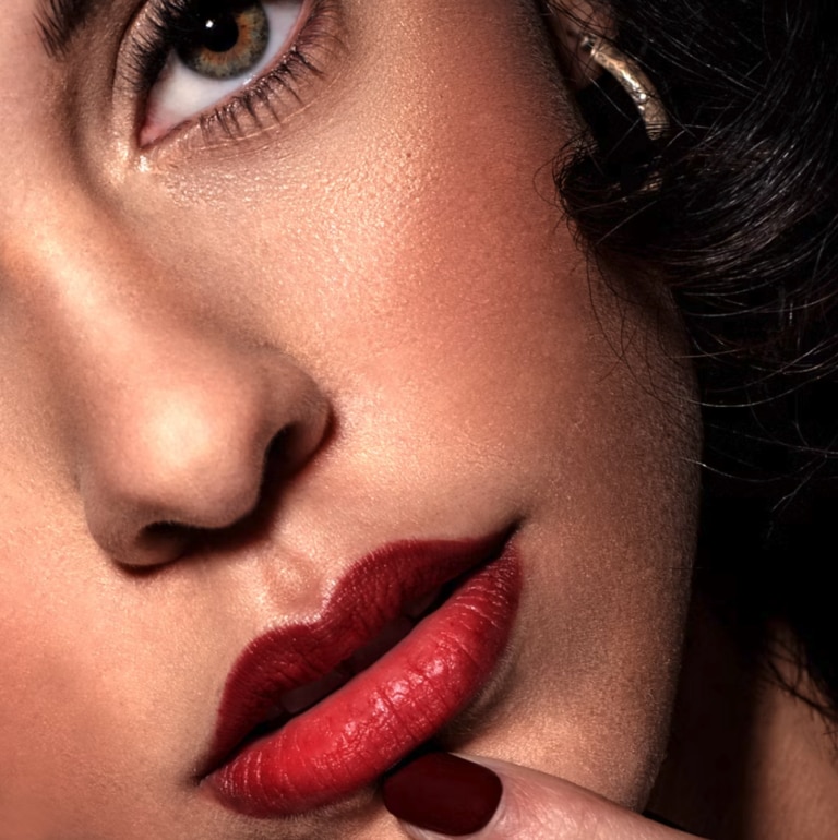 Best Lip Plumper for Over 50 - R+F
