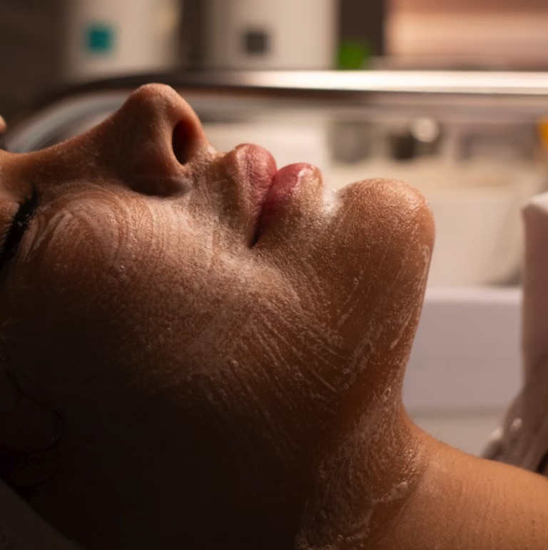 Best Exfoliating Face Scrub - R+F