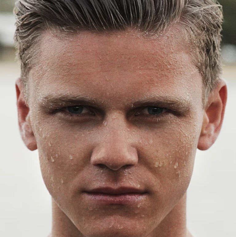 Best Exfoliating Face Scrub for Men - R+F
