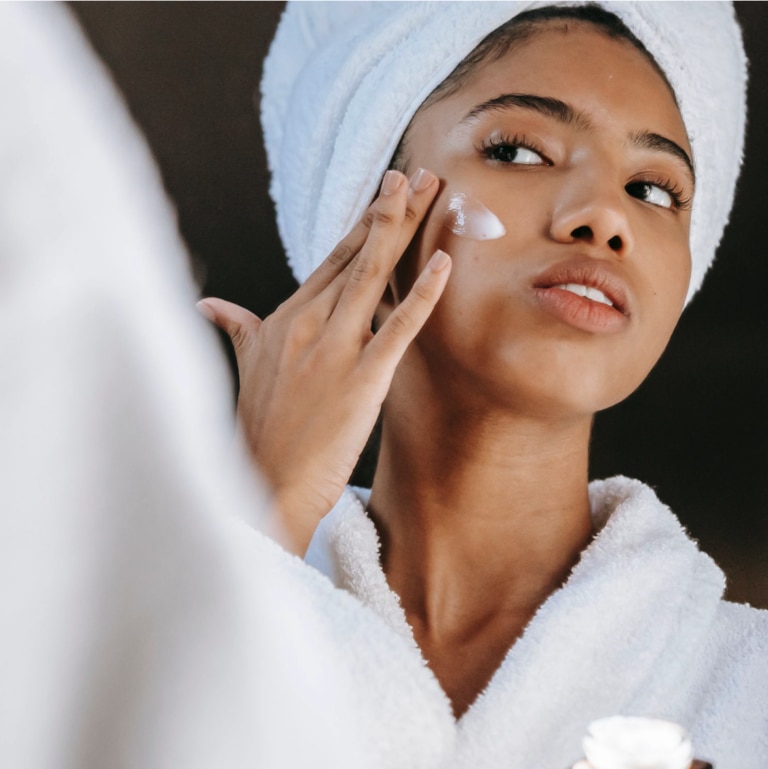 Best Daily Skincare Routine for Sensitive Skin - R+F