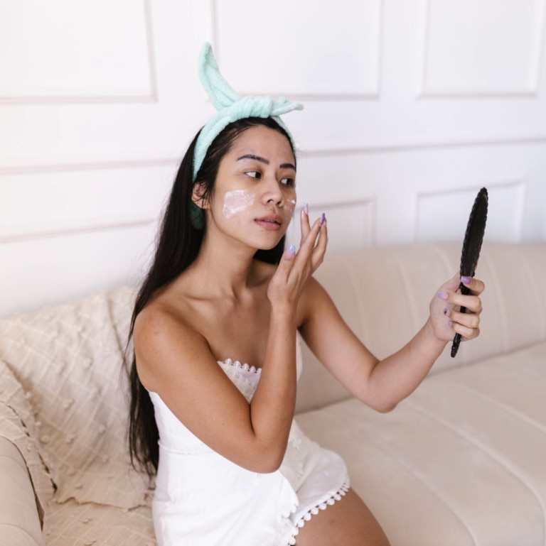 Ingredients to Avoid in Sensitive Skincare (Fragrance, Sulfates, Alcohol & More) - R+F