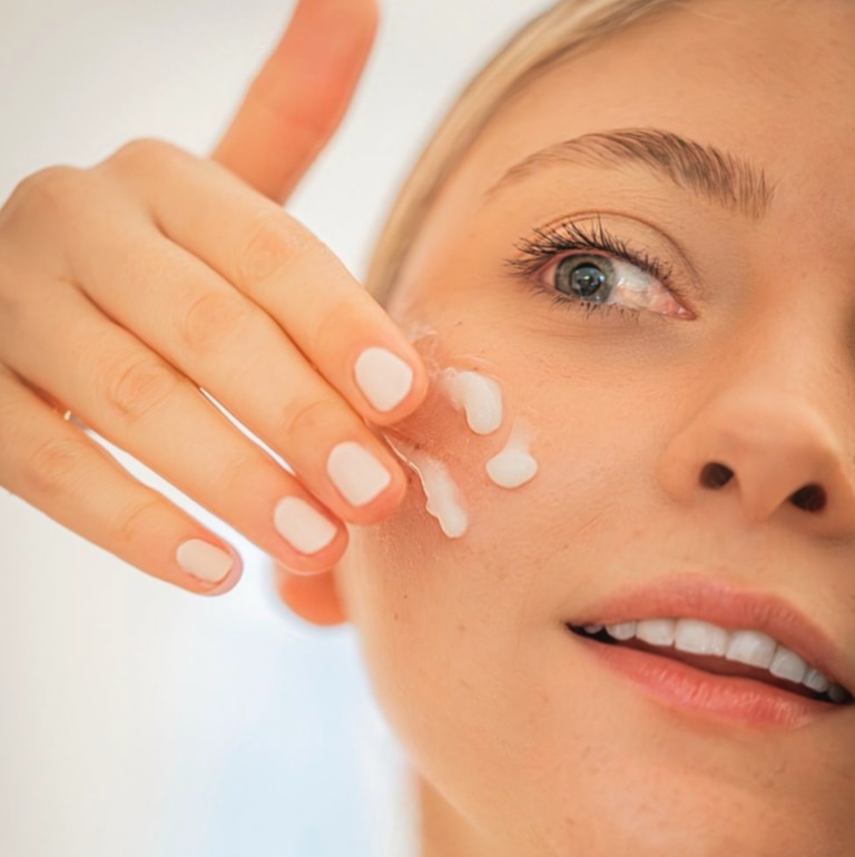 How to Strengthen Your Skin Barrier with Sensitive Skincare Products - R+F