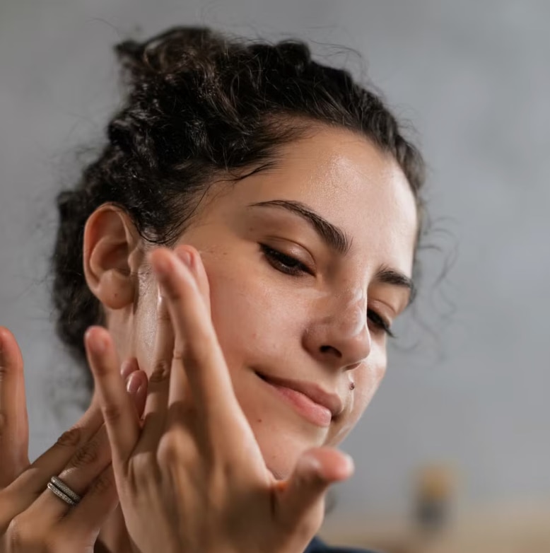 Complete Aftercare Guide After Using New Sensitive Skincare Products - R+F