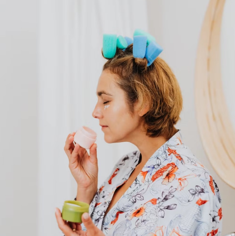 Gentle Anti-Aging Skincare for Sensitive Skin - R+F