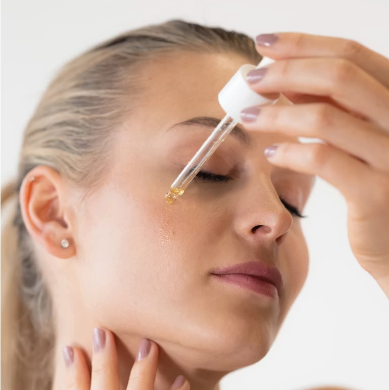 Best Hyaluronic Acid Serums of 2026 – Reviews & Buyer’s Guide - R+F