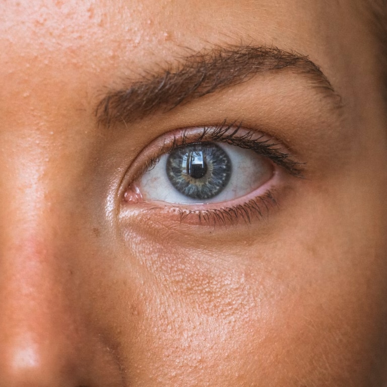 Best Hyaluronic Acid for Skin in 2026: Dry Skin, Acne & More - R+F