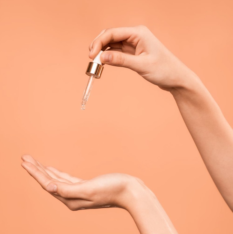 Best Hydrating Serum in 2026 - R+F