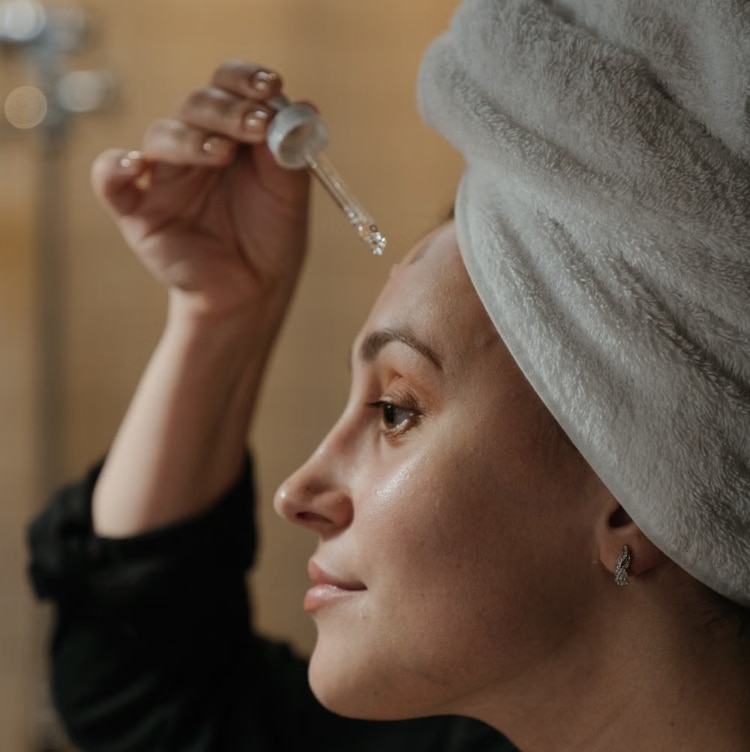 Best Hydrating Skin Serum - R+F