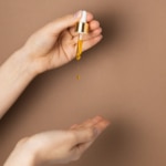 What Is a Vitamin C Serum and What Does It Do? What Is a Vitamin C Serum and What Does It Do? - R+F
