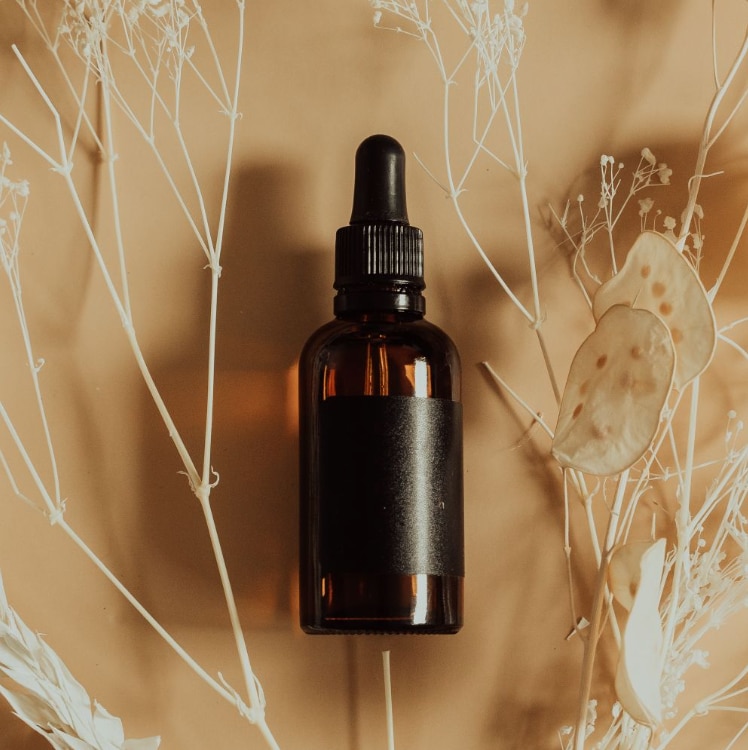 Best Skin Renewing Retinol Serum - R+F