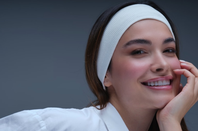 What Is Benzoyl Peroxide and What Does It Do? - R+F